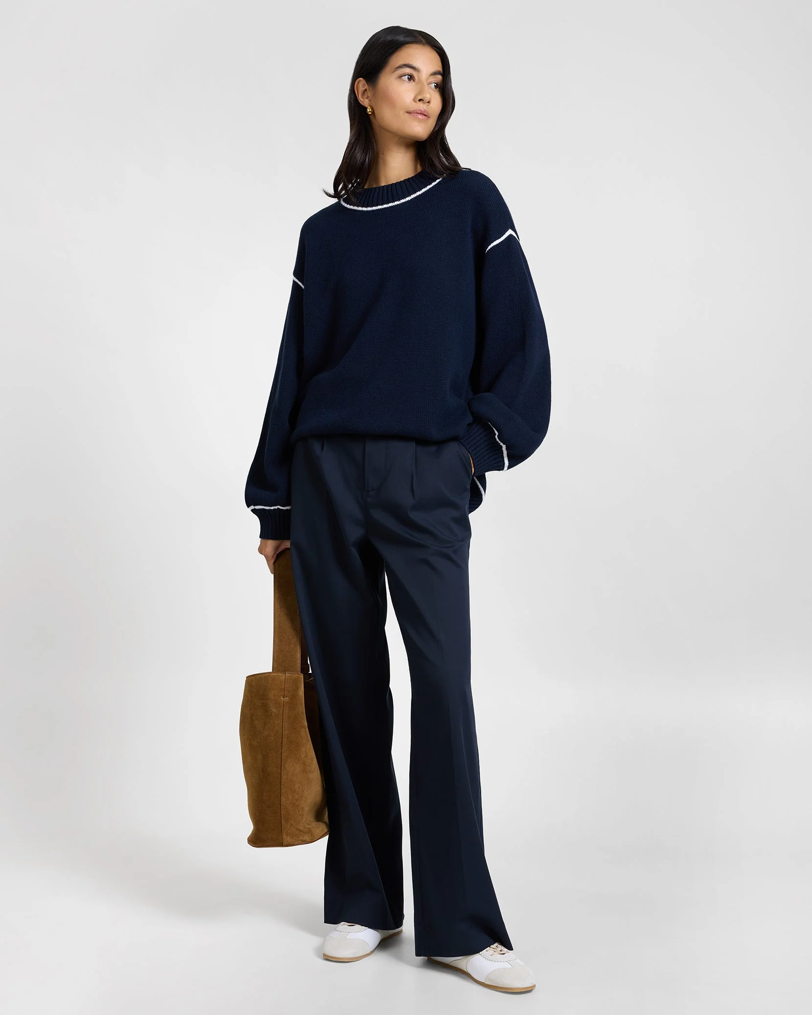 Womens | Lyocell Pleated Trouser | Noir Navy - Image 3