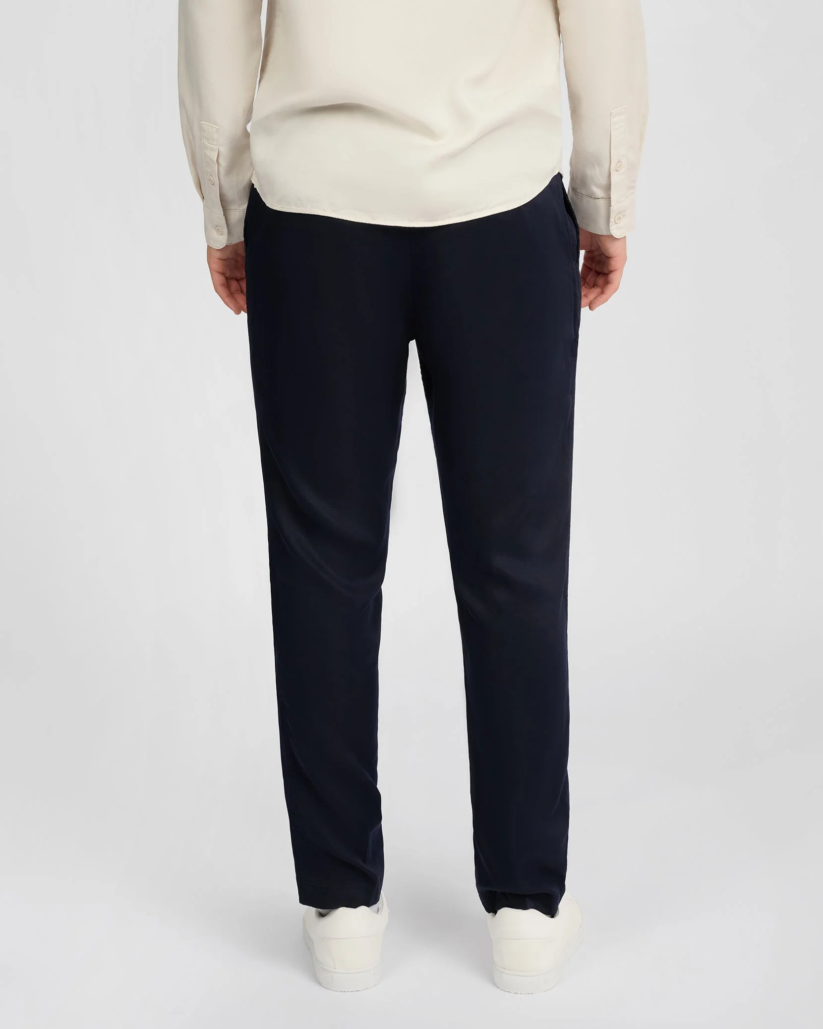 Mens | Lyocell Tapered Trouser | Midnight - Image 6