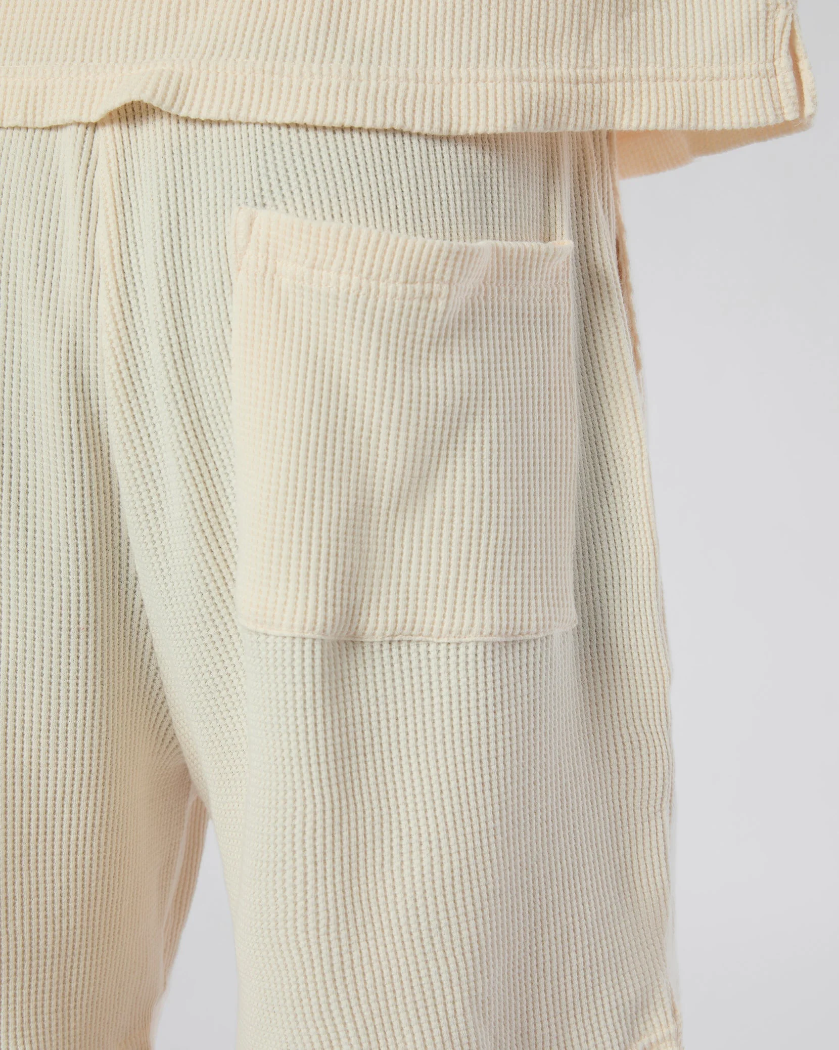 Mens | Macro Waffle 6" Pull-on Short | Salt - Image 7