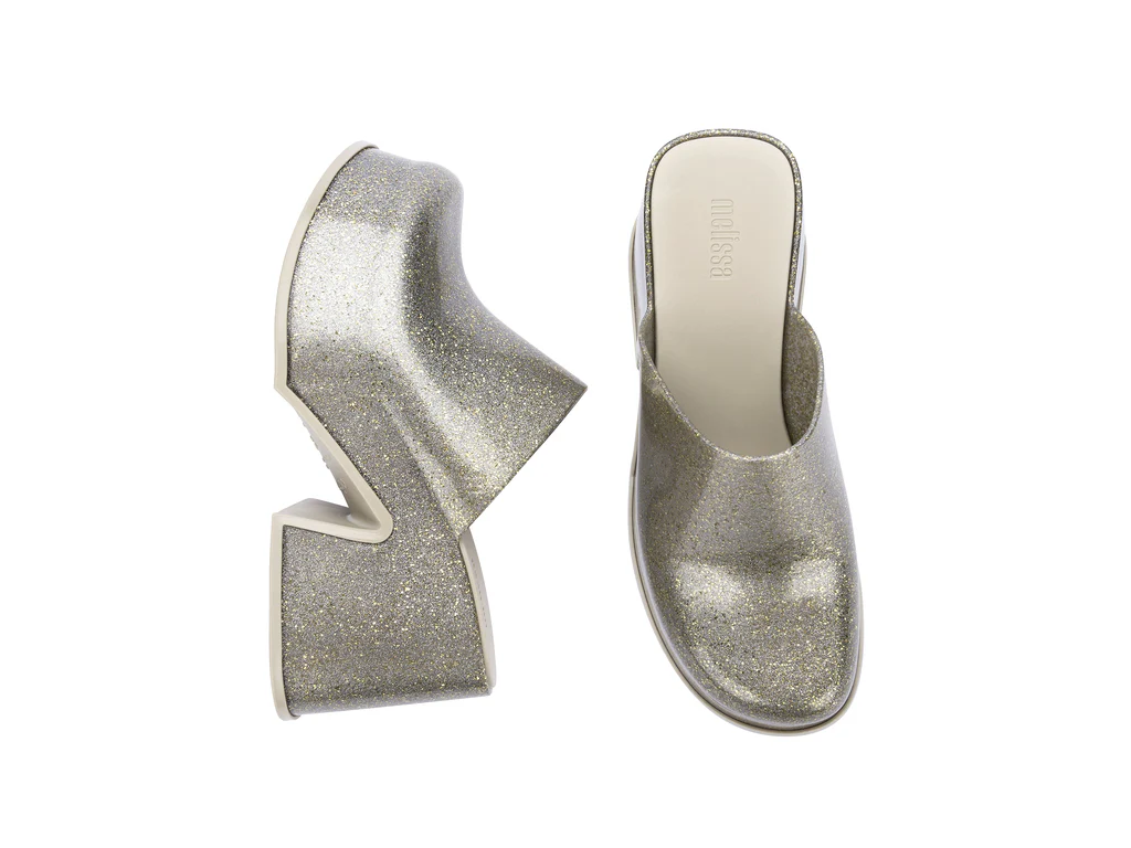 Mia Heel | Golden Glitter Glass - Image 2