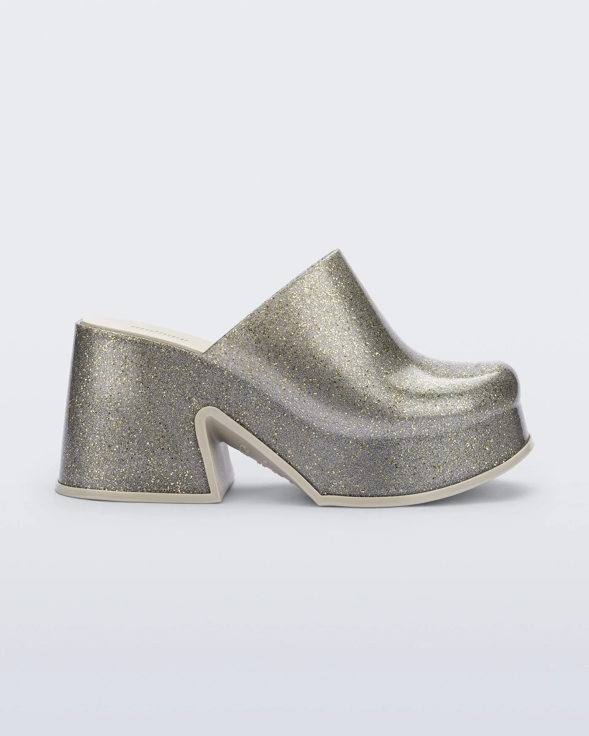 Mia Heel | Golden Glitter Glass - Image 6