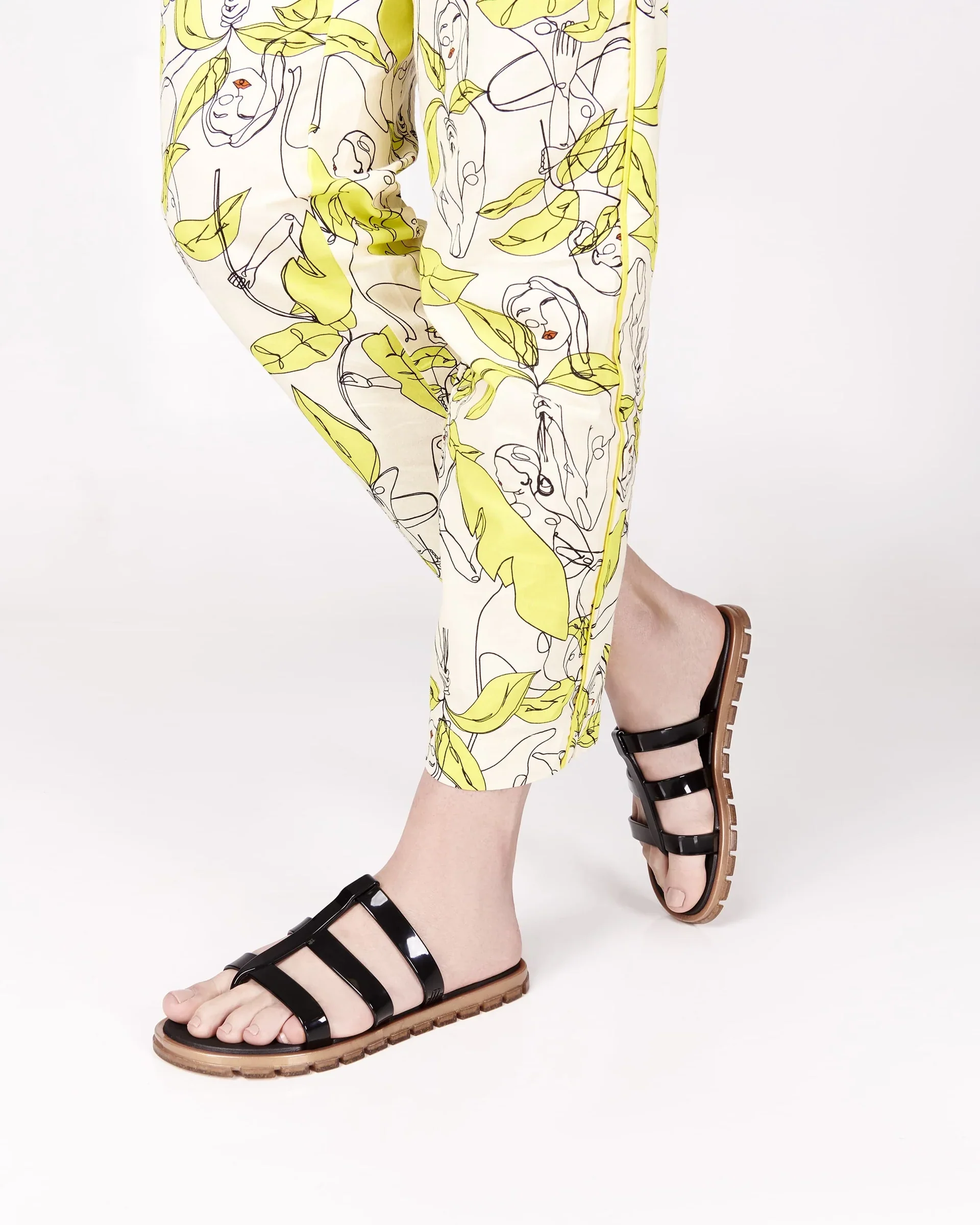 Path Slide | Black/Gold - Image 9
