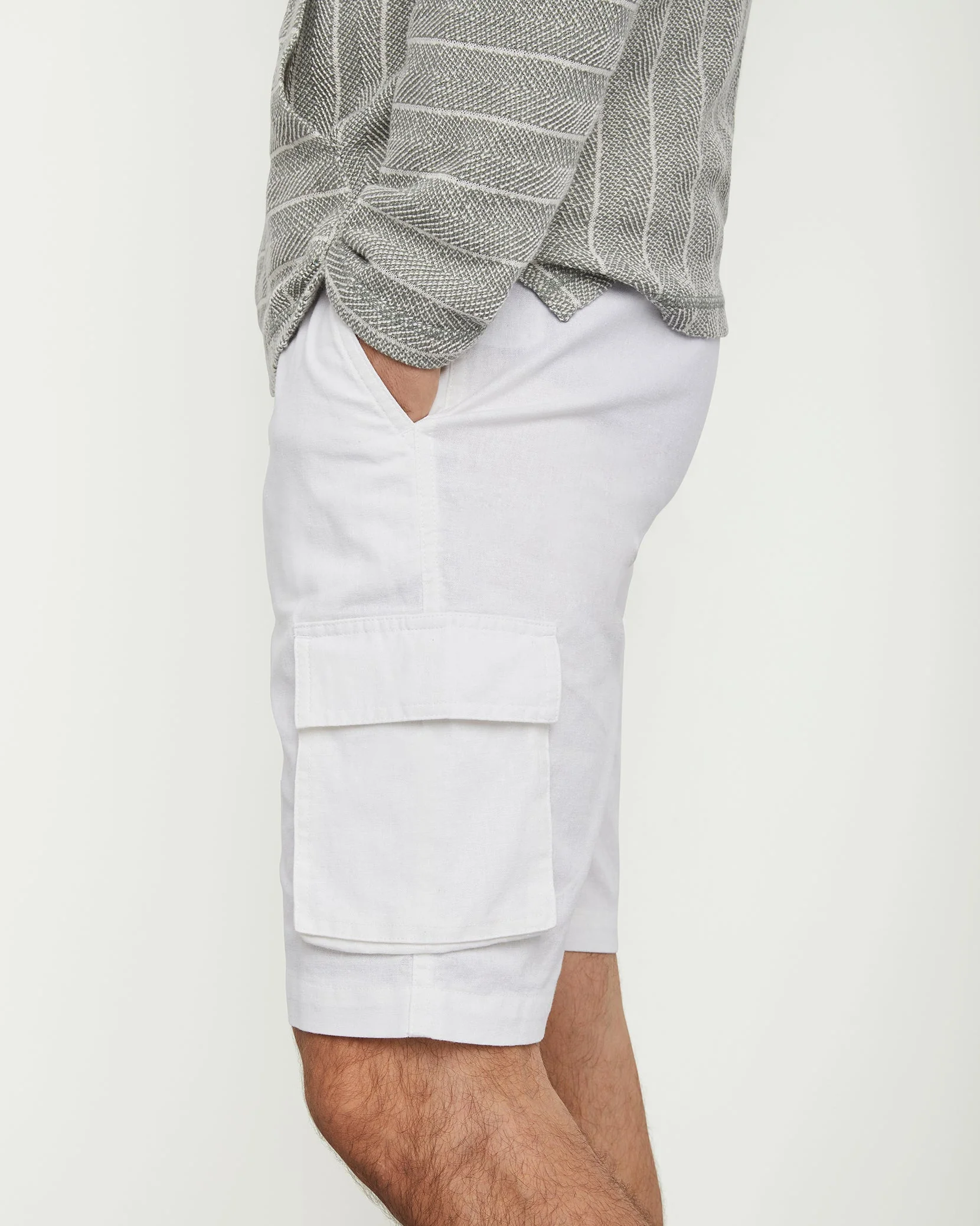 Mens | Stretch Linen Pull On Cargo Short | Navy - Image 14