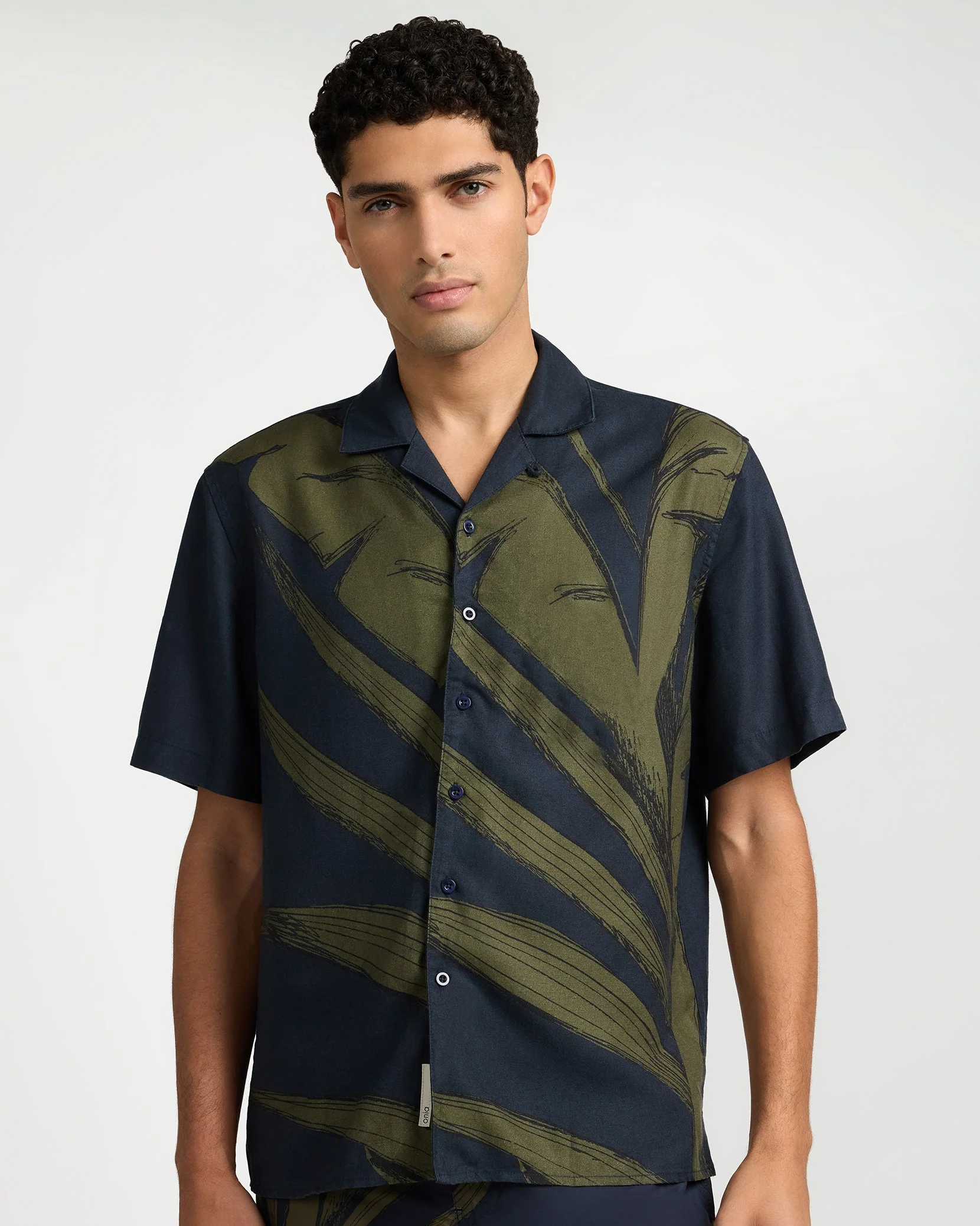 Mens | Tencel Vacation Shirt | Deep Navy - Image 2
