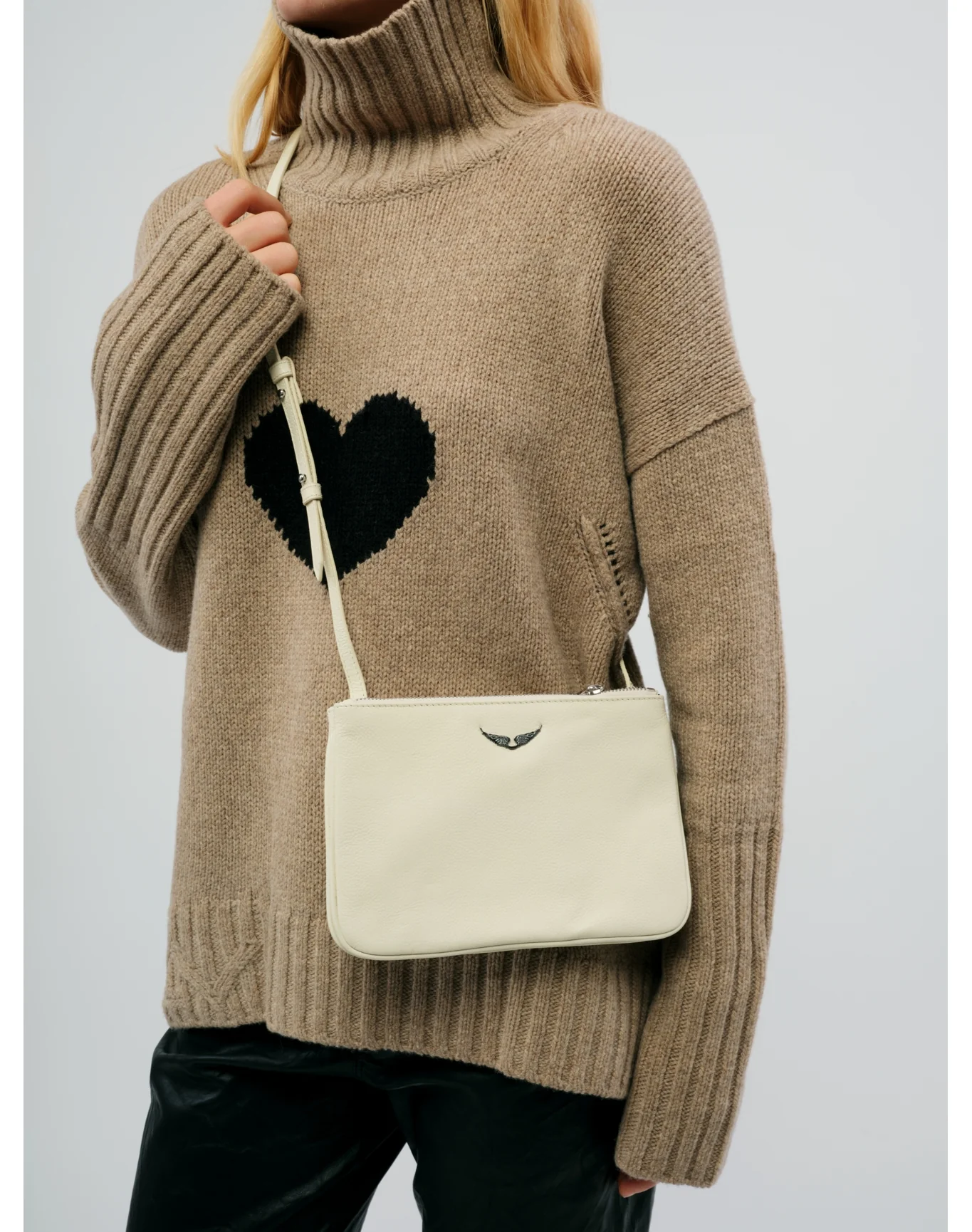 Duo Wings Grained Leather Bag | Flash - Image 4