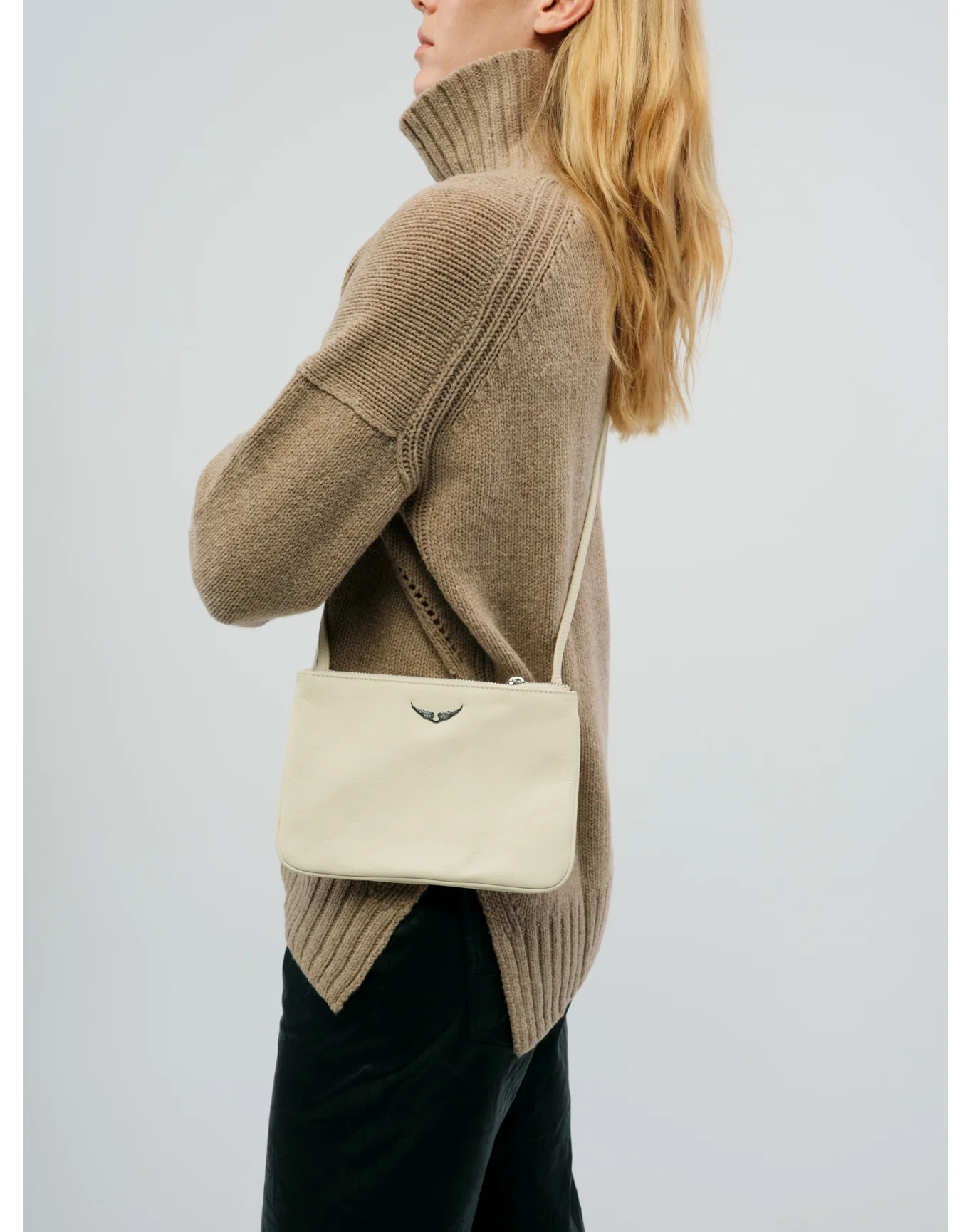 Duo Wings Grained Leather Bag | Flash - Image 6