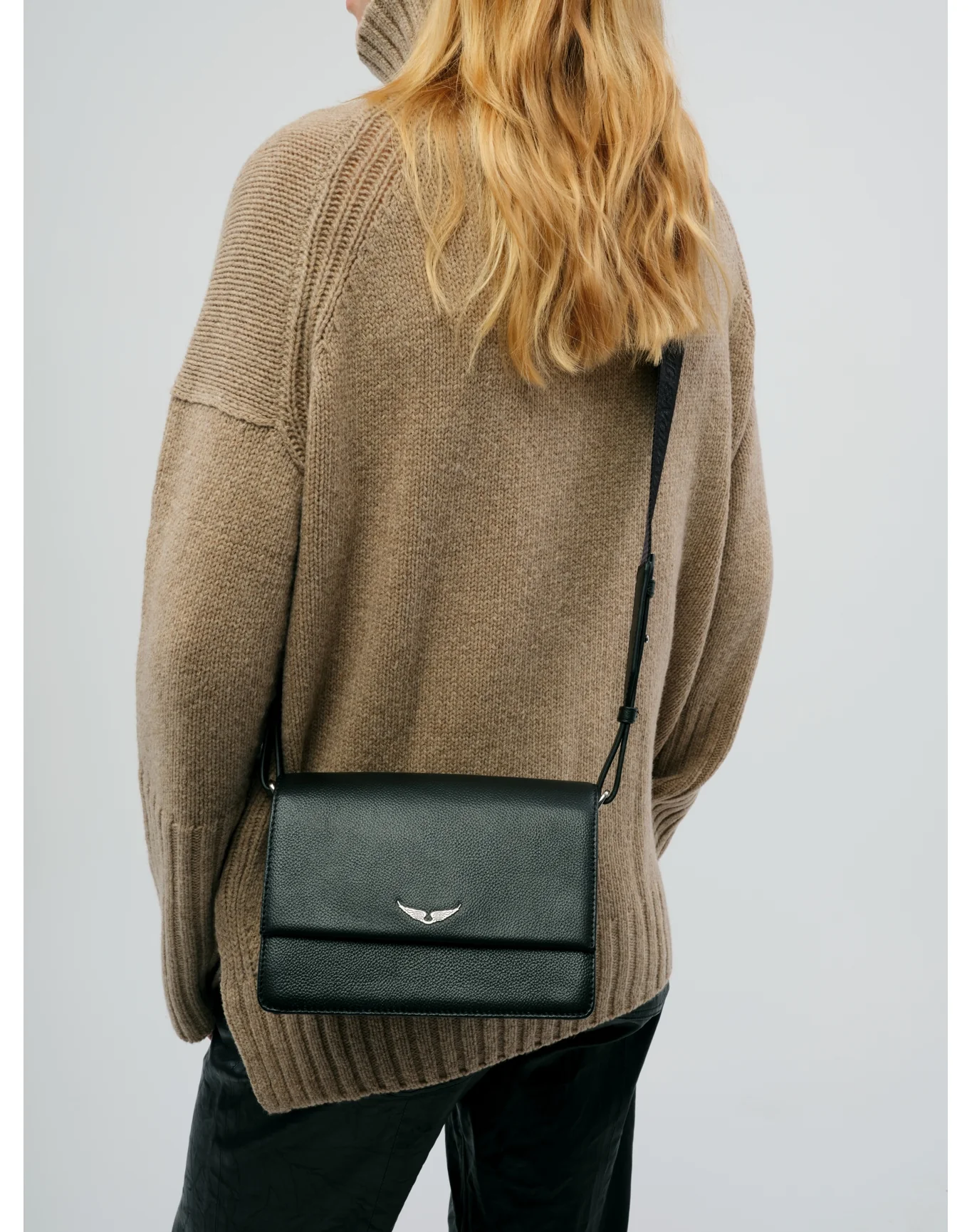Lolita Wings Grained Leather Bag | Black - Image 6
