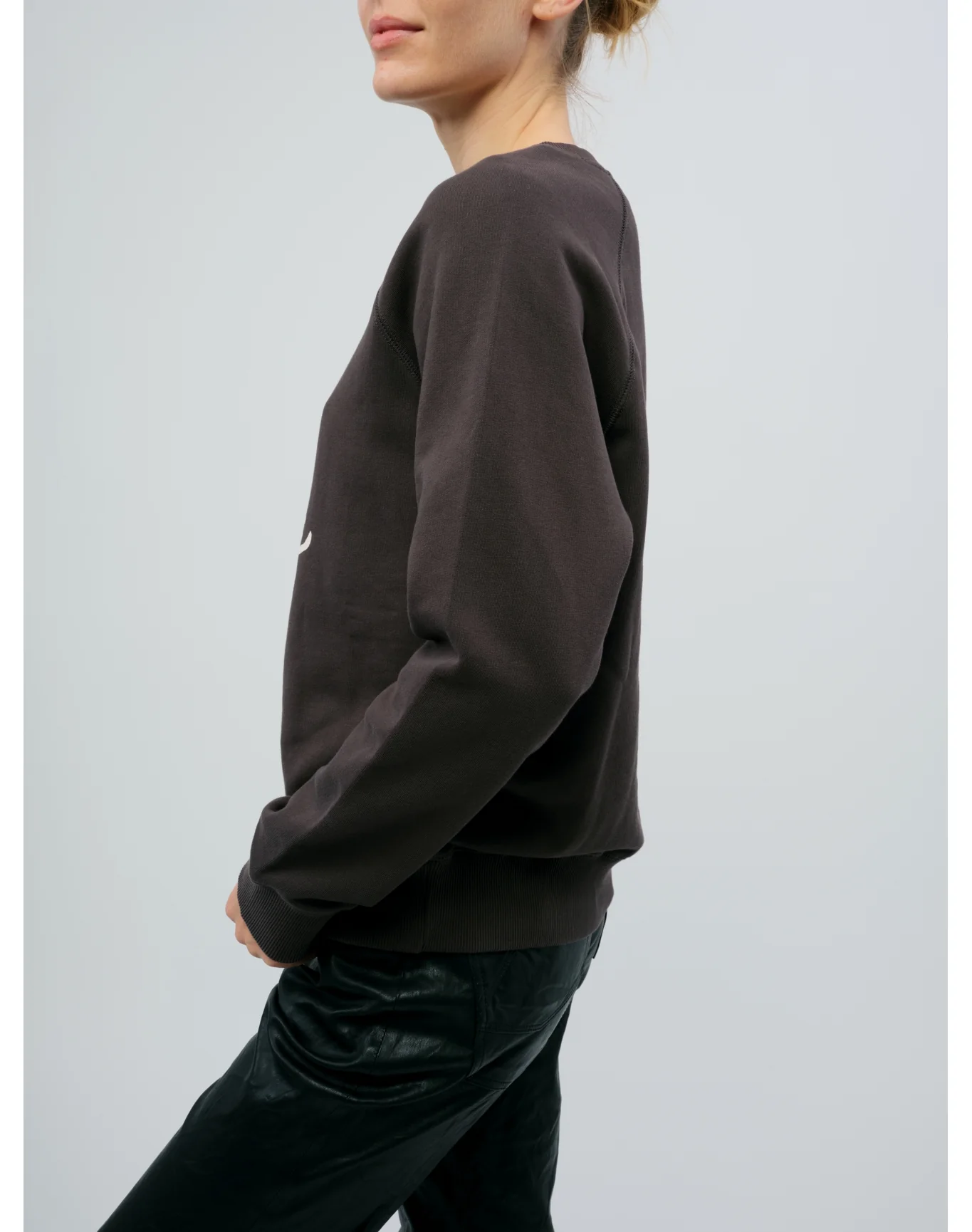 Upper Mo Give Me Love Sweatshirt | Carbon - Image 3