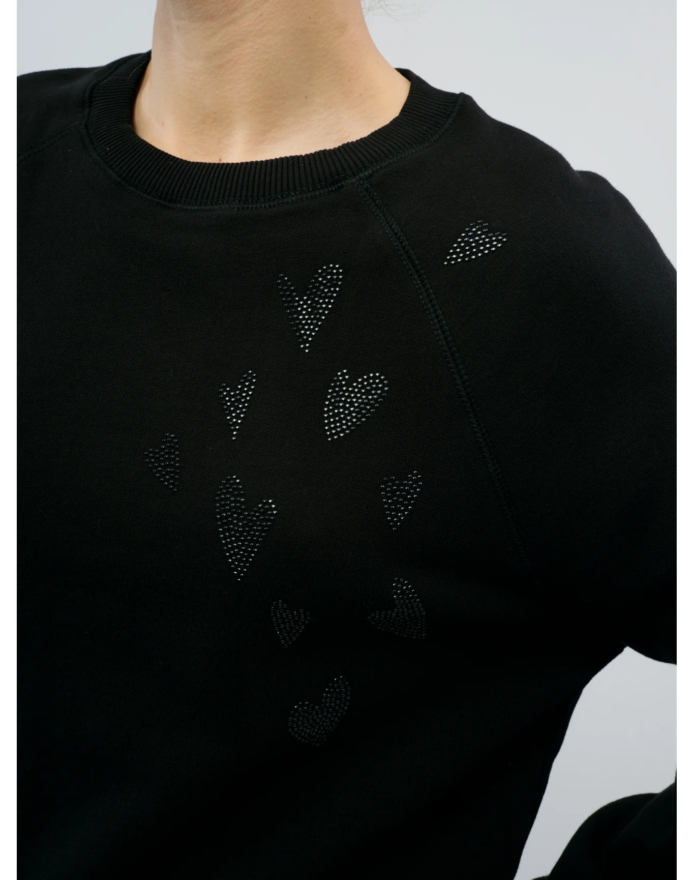 Upper Mo Rain Strass Heart Sweatshirt | Black - Image 3
